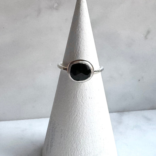 Black Tourmaline Ring in silver on ring cone
